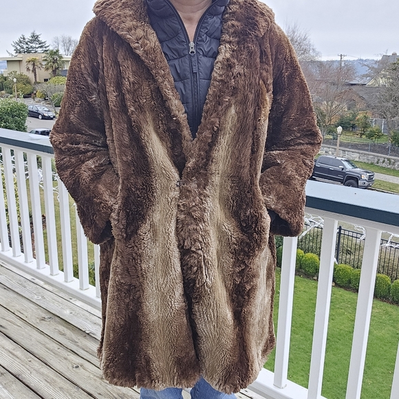 Vintage Jackets & Blazers - Vintage beaver fur coat M/L